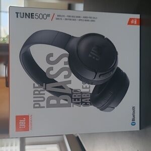 JBL Harman blue tooth headset